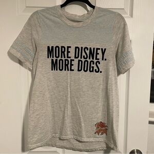 Women’s Disney Gray and Blue Dog Lover's Tee Size Medium